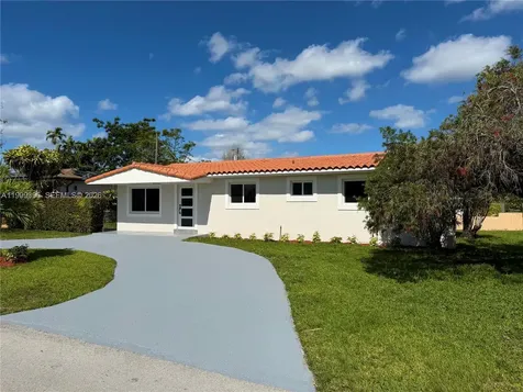 3250 SW 72 Court Miami FL 33155