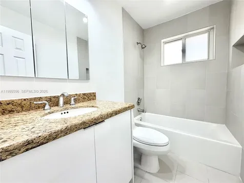 3250 SW 72 Court Miami FL 33155