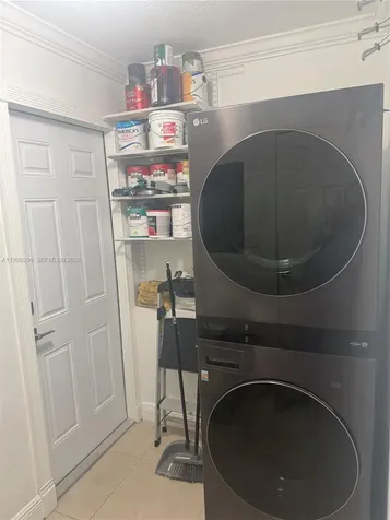 3250 SW 72 Court Miami FL 33155