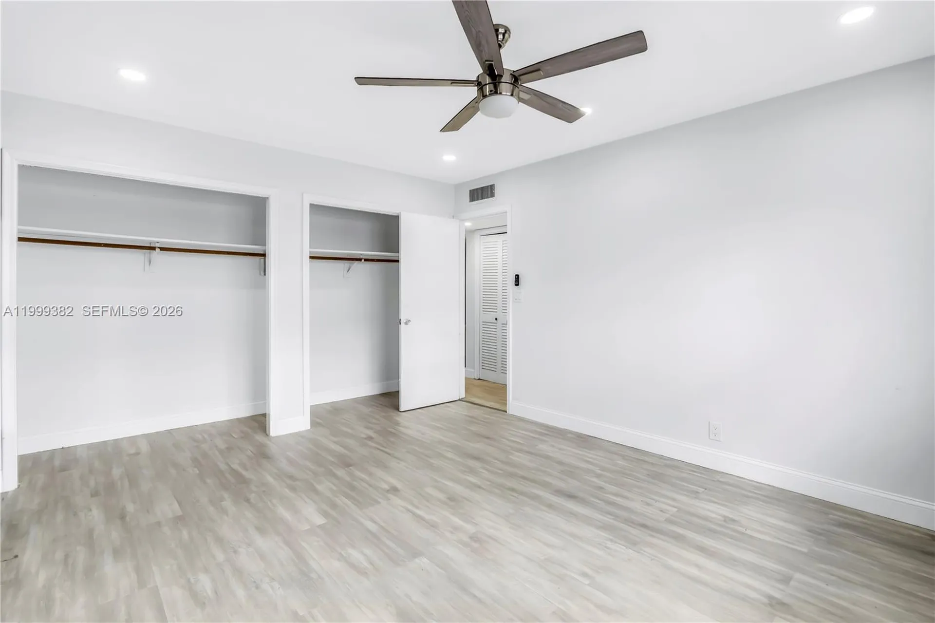 5300 Washington Street Hollywood FL 33021