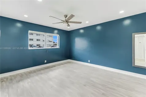 5300 Washington Street Hollywood FL 33021