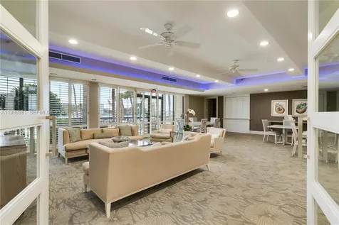 19750 Beach Road Jupiter FL 33469