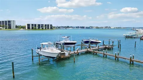 19750 Beach Road Jupiter FL 33469