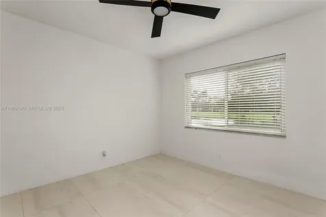 7709 NW 87th Avenue Tamarac FL 33321