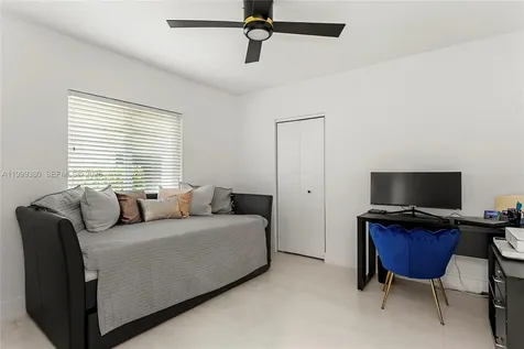 7709 NW 87th Avenue Tamarac FL 33321