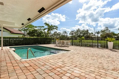 7709 NW 87th Avenue Tamarac FL 33321