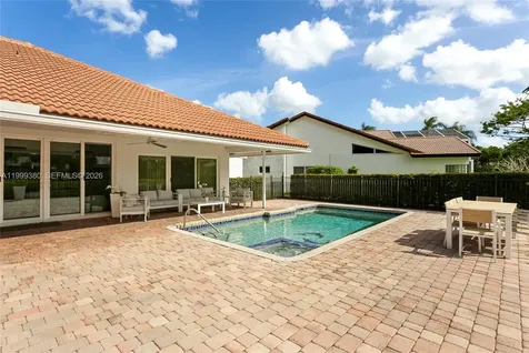 7709 NW 87th Avenue Tamarac FL 33321