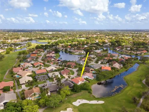 7709 NW 87th Avenue Tamarac FL 33321