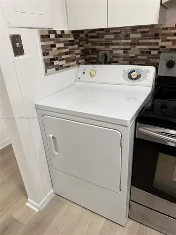 1900 W 68th Street Hialeah FL 33014