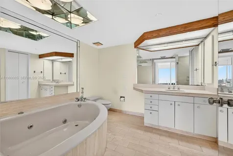 19355 Turnberry Way Aventura FL 33180