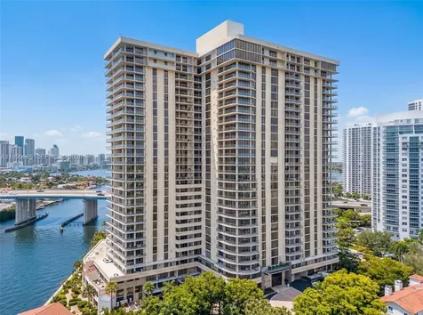 19355 Turnberry Way Aventura FL 33180