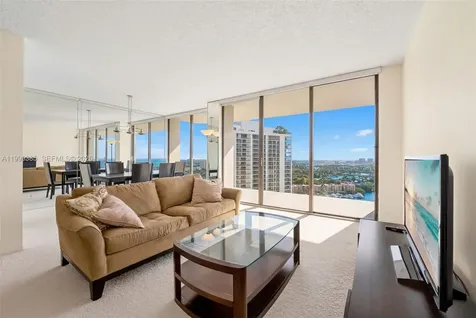19355 Turnberry Way Aventura FL 33180