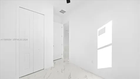 1024/1026 Diplomat Parkway E Cape Coral FL 33909