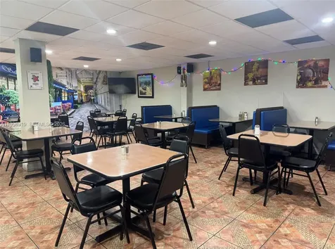 Latin Cafeteria For Sale West Flagler Miami FL 33144