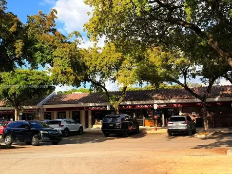 15515 N Miami Lakeway N Miami Lakes FL 33014