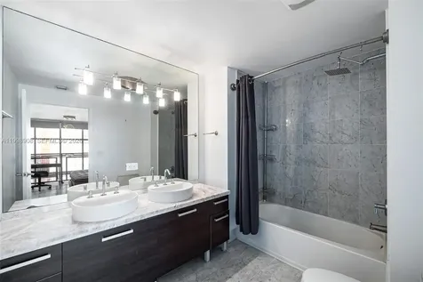 244 Biscayne Boulevard Miami FL 33132