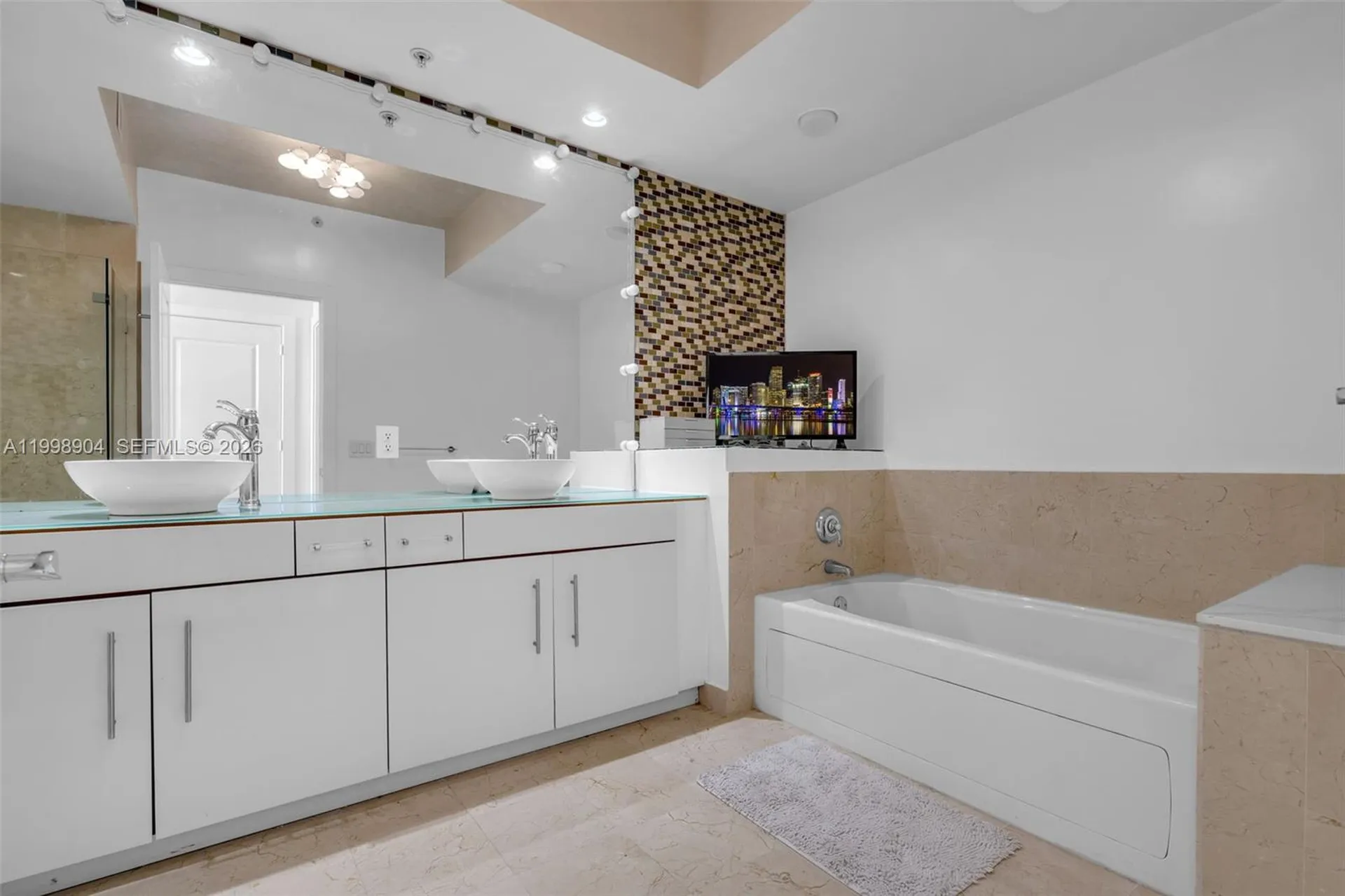 315 NE 3rd Avenue Fort Lauderdale FL 33301