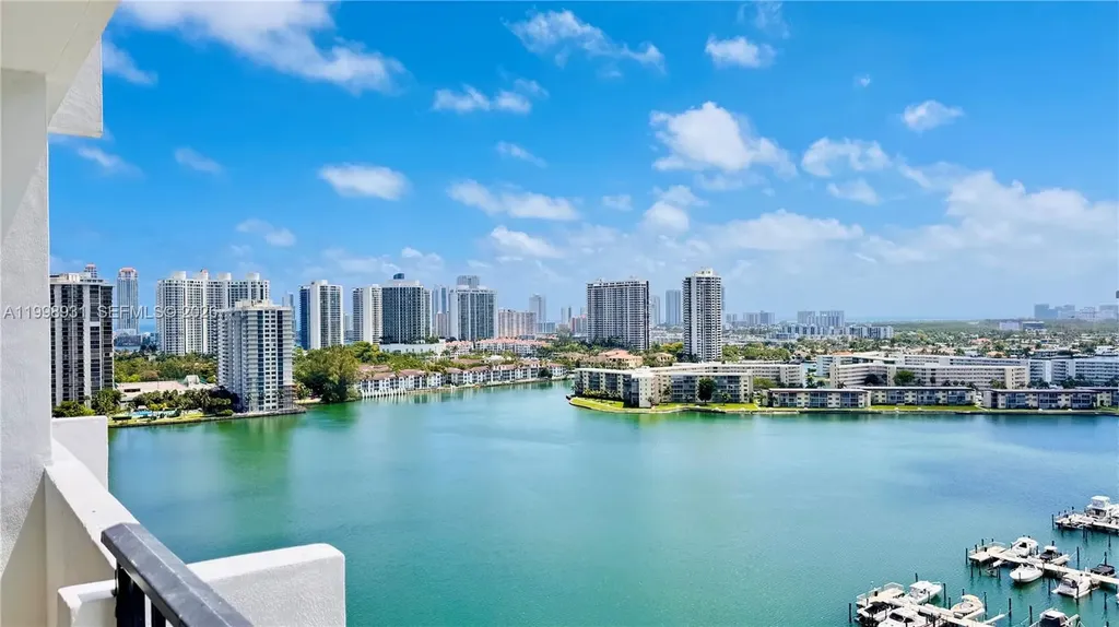 2780 NE 183rd Street Aventura FL 33160