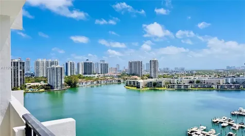 2780 NE 183rd Street Aventura FL 33160