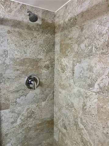 2780 NE 183rd Street Aventura FL 33160