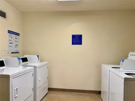 2780 NE 183rd Street Aventura FL 33160