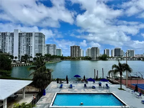 2780 NE 183rd Street Aventura FL 33160