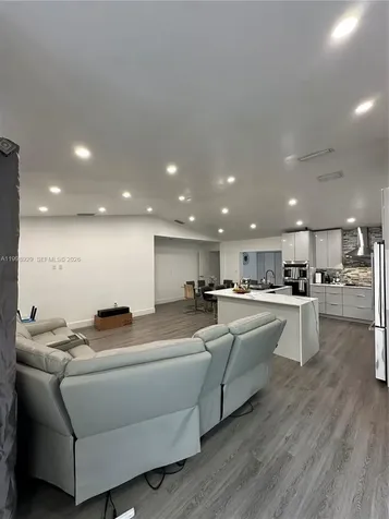 5923 SW 147th Place Miami FL 33193