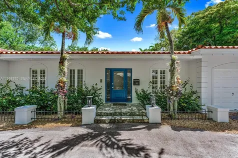 186 Edgewater Drive Coral Gables FL 33133