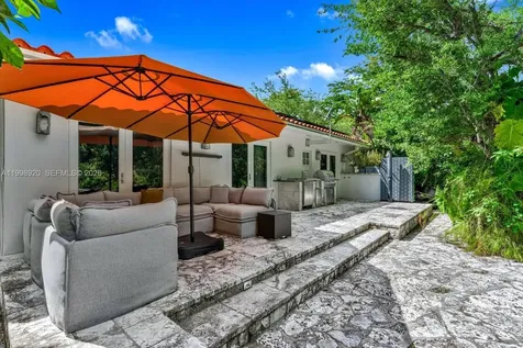 186 Edgewater Drive Coral Gables FL 33133