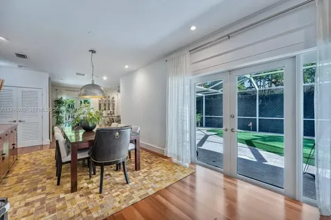 186 Edgewater Drive Coral Gables FL 33133