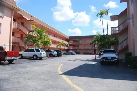 18707 NE 14th Avenue Miami FL 33179