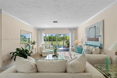 10325 SW 102nd Court Miami FL 33176