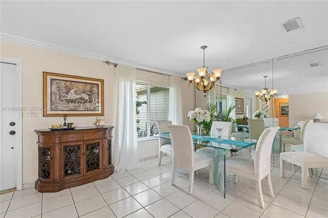 10325 SW 102nd Court Miami FL 33176