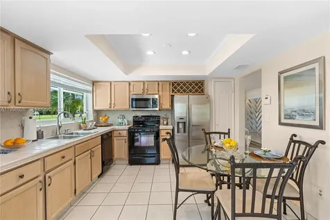 10325 SW 102nd Court Miami FL 33176