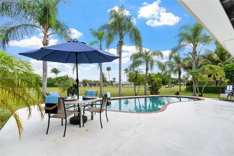 10325 SW 102nd Court Miami FL 33176