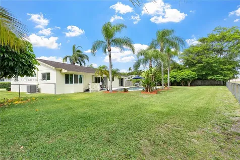 10325 SW 102nd Court Miami FL 33176