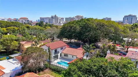 519 Alhambra Circle Coral Gables FL 33134