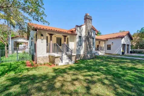 519 Alhambra Circle Coral Gables FL 33134