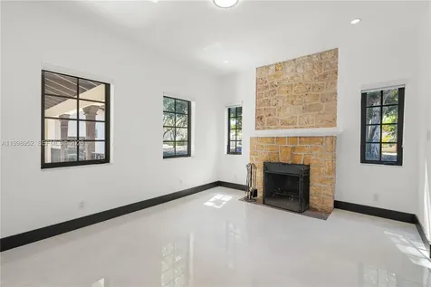 519 Alhambra Circle Coral Gables FL 33134