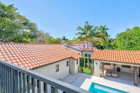 519 Alhambra Circle Coral Gables FL 33134
