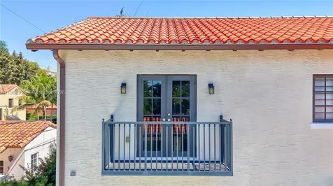 519 Alhambra Circle Coral Gables FL 33134