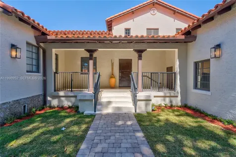 519 Alhambra Circle Coral Gables FL 33134