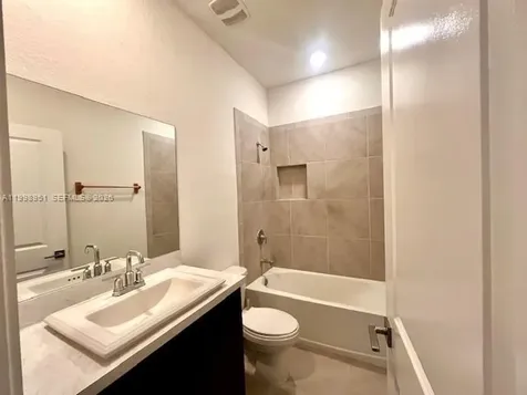 475 NE 5th Lane Florida City FL 33034
