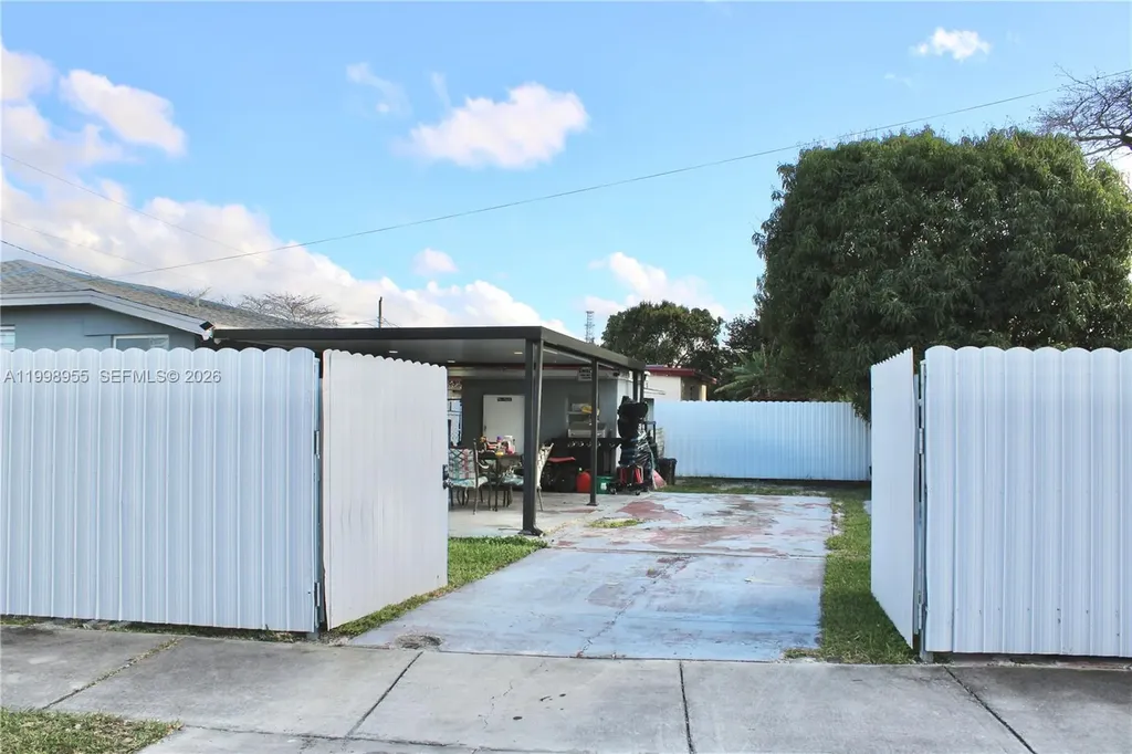 17710 SW 102nd Avenue Miami FL 33157