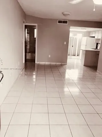 2212 W 74th Street Hialeah FL 33016