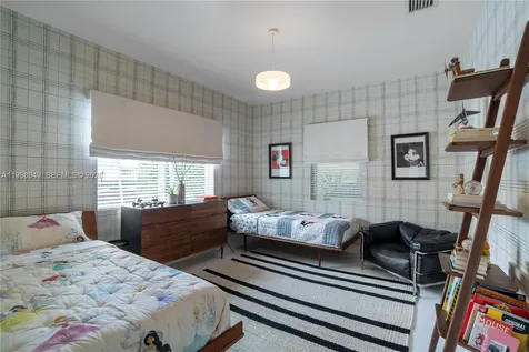 1310 Flamingo Way Miami Beach FL 33139