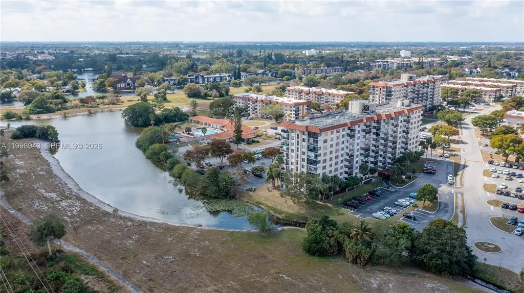 4164 Inverrary Drive Lauderhill FL 33319