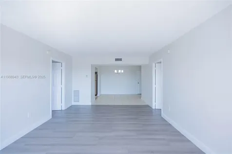4164 Inverrary Drive Lauderhill FL 33319