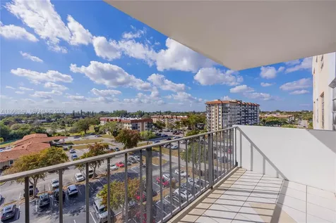 4164 Inverrary Drive Lauderhill FL 33319