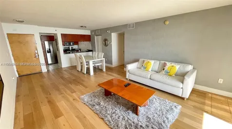 1200 Brickell Bay Drive Miami FL 33131